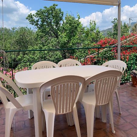La Casa Del Borgo Cavallaro 佳吉 外观 照片