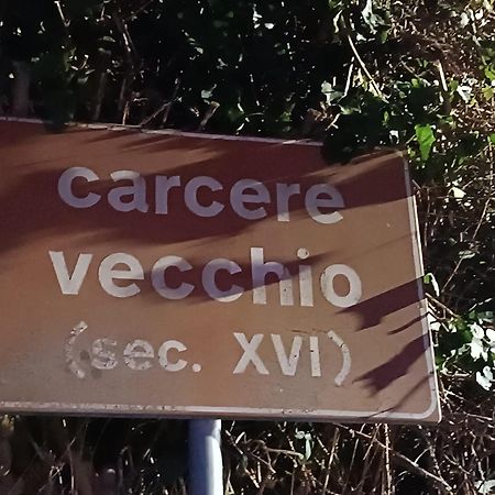 La Casa Del Borgo Cavallaro 佳吉 外观 照片