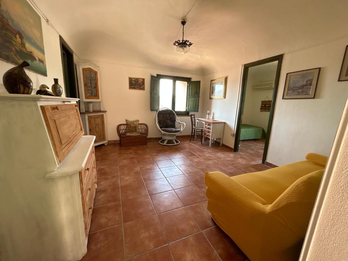 La Casa Del Borgo Cavallaro 佳吉 外观 照片