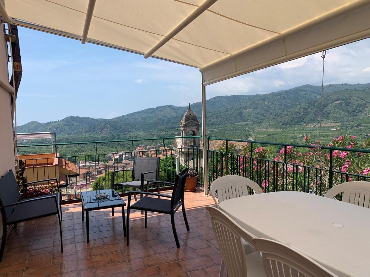 La Casa Del Borgo Cavallaro 佳吉 外观 照片
