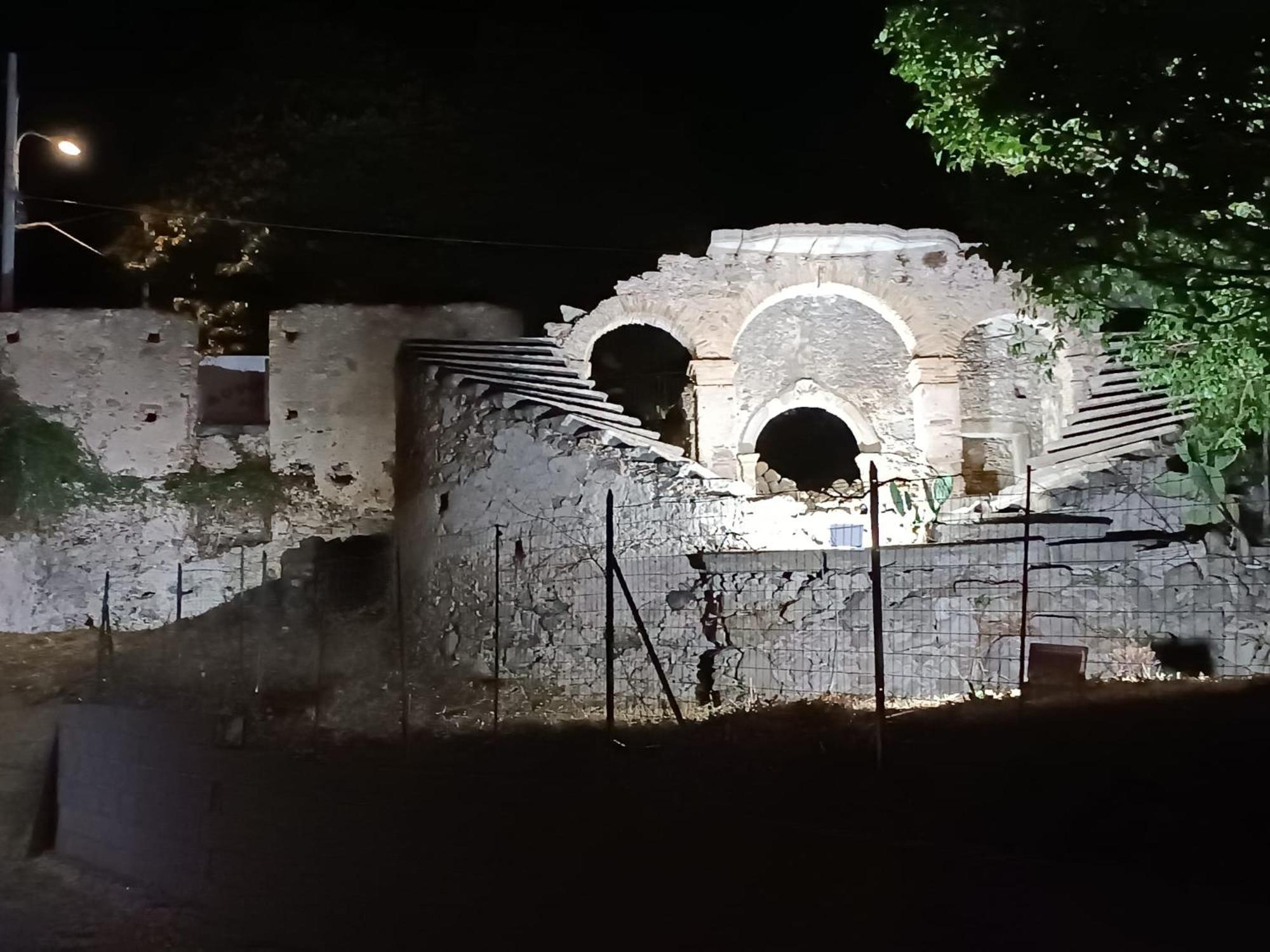 La Casa Del Borgo Cavallaro 佳吉 外观 照片